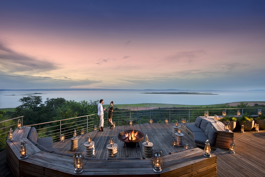 Bumi Hills Safari Lodge at Lake Kariba in Zimbabwe | Go2Africa