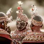 La rica historia cultural de Kenia puede observarse en sus numerosas tribus seminómadas, como los samburu, en la foto de arriba | Safari Collection