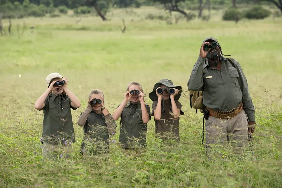 Safari para niños en Bumi Hills Safari Lodge, Zimbabue | Go2Africa