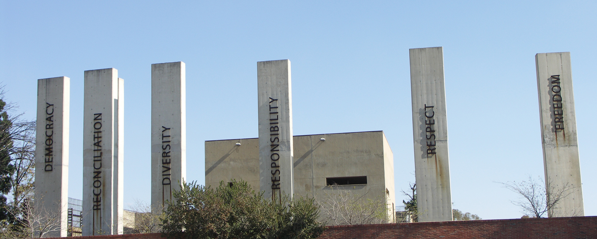 south_africa-johannesburg-apartheid_museum001