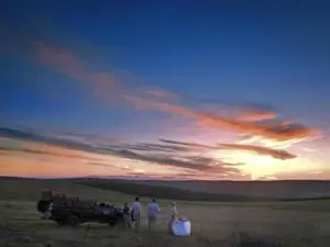 Finish your day the Eastern Cape way: a private panoramic sunset & your favourite cold drink.
