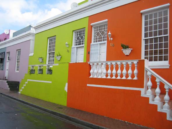 The bright colours of Cape Town's Bo Kaap district reflect the diversity of the city's population.