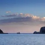 Los famosos Knysna Heads son dos espectaculares acantilados que vigilan la entrada a la laguna.