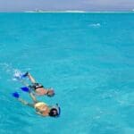 Las aguas cálidas y poco profundas y los deslumbrantes arrecifes de coral harán las delicias de los niños en las Quirimbas.