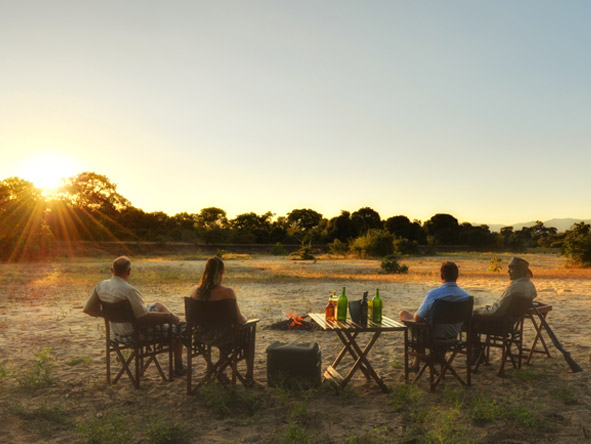 You may find your afternoon walking safari ends up with comfortable chairs & ice-cold drinks.