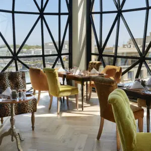 Le Granary Café, le Willaston Bar et la Sky Terrace sont des lieux de restauration exceptionnels. 