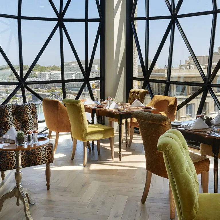 Experience exceptional dining experiences at the Granary Café as well as the Willaston Bar and the Sky Terrace. 