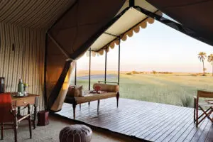 Su suite ofrece vistas de los alrededores con sus interminables vistas de praderas doradas y onduladas que se extienden sin fin hacia el horizonte.