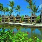 Le Prince Maurice dispone de varias villas de lujo con vistas a piscinas y jardines tropicales.
