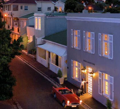 Your Cape Town accommodation offers independent, apartment-living with the conveniences of a hotel.