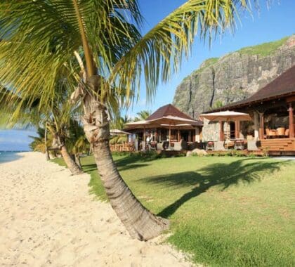 Si busca lujo frente al mar, no hay nada más fácil que LUX* Le Morne.