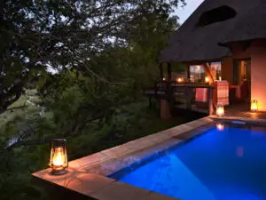 Todas las lujosas suites de Singita Ebony tienen su propia piscina privada.