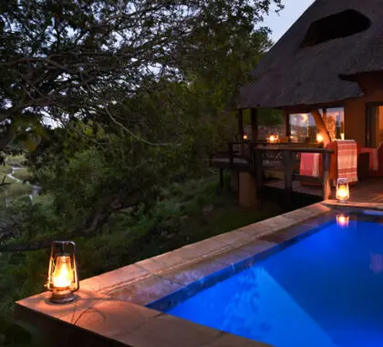 Todas las lujosas suites de Singita Ebony tienen su propia piscina privada.