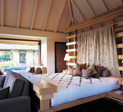 Get the royal treatment at The Oberoi, where your every whim is catered for and personalised service comes standard.
