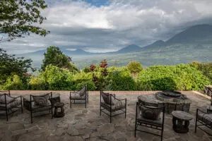 23-virunga-lodge-terrace-gvw-dsc_1942