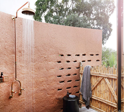 Guests are welcome to enjoy a private outdoor shower to rejuvenate after a game drive.