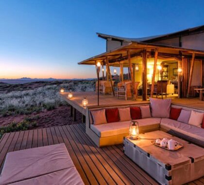 Gaze out over the world’s oldest desert from one of the lodge’s sundowner decks.
