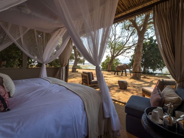 Su terraza privada es el lugar perfecto para relajarse y pasar veladas tranquilas.