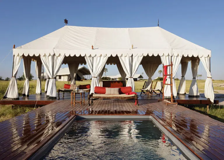 Absorb the compelling energy of your surroundings, this is the perfect spot to relax, unwind and rejuvenate.