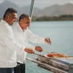 Experiências gastronómicas num catamarã.