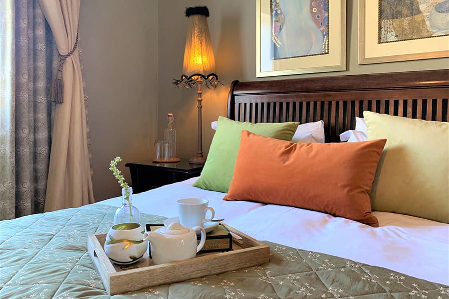 abbey-manor-luxury-guest-house-03_luxury_room_202