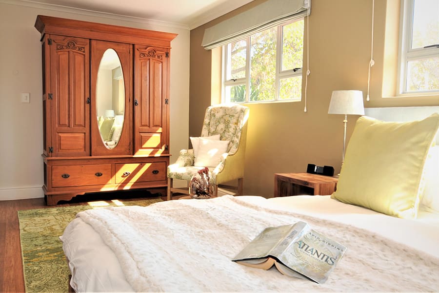 abbey-manor-luxury-guest-house-03_luxury_room_903