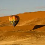 La escala de los vastos campos de dunas de Namibia se aprecia mejor desde el aire.