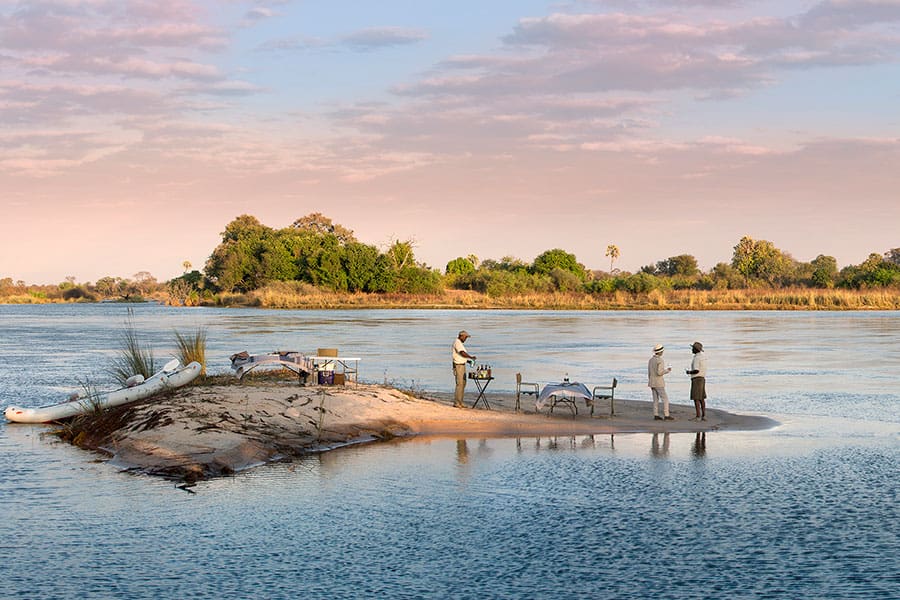 African-Bush-Camps-Thorntree-04