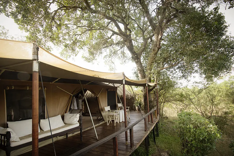 alex-walker-serian-the-original-the_original_accommodation_exterior_family-tent