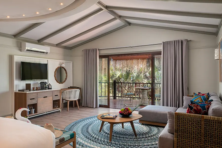 anantara_bazaruto_island_resort_guest_room_beach_pool_villa_and_beach_villa_lounge_marine