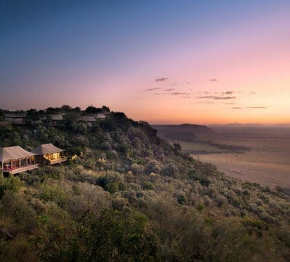 Anagram Mara se encuentra a más de 300 metros de altura, con vistas al Masai Mara, y su ubicación es absolutamente impresionante.