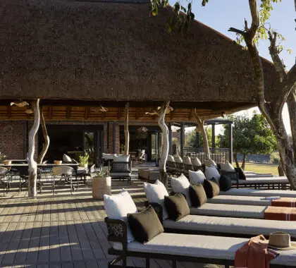 arathusa-safari-lodge-sabi-sands-kruger-sa-b4anner-pool-deck_1