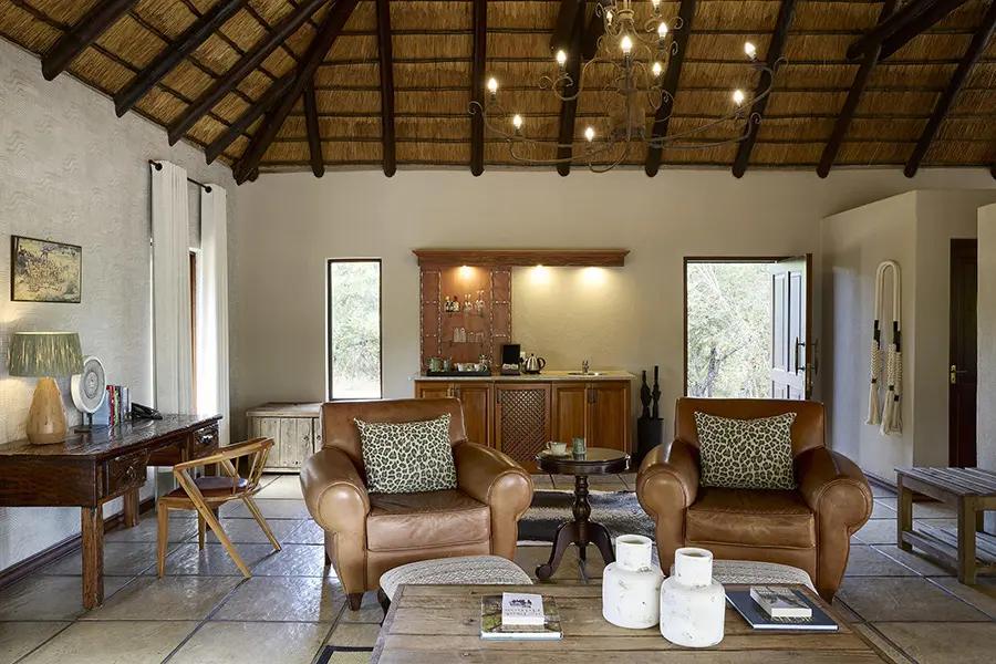 arathusa-safari-lodge-sabi-sands-kruger-sa-bush-facing-suite_9-2