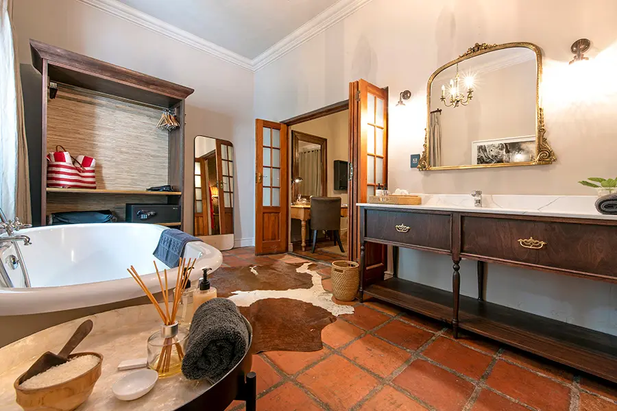avondrood-franschhoek-luxury-room-bathroom