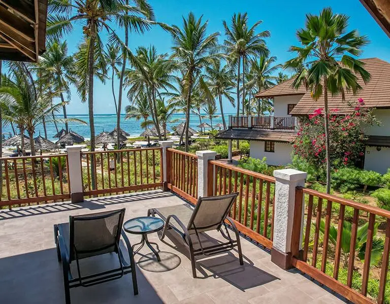Wake up and pop onto your balcony for this view.
