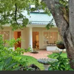 Rooms with inter-leading doors make Batonka ideal for families.