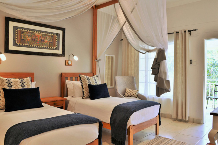 The suites are either furnished with twin or double beds.