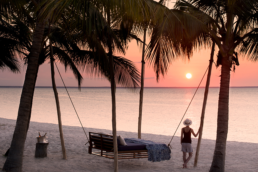 Sunset at Benguerra Island Lodge in Mozambique | Go2Africa