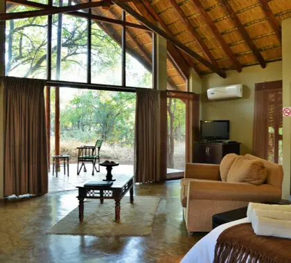 Black-Rhino-Game-Lodge_suite