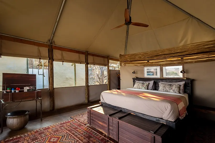 bots_meno-a-kwena_family-tent-interior-2