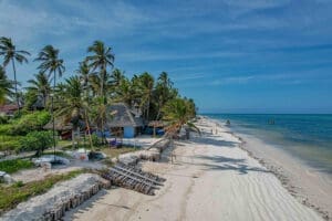 El Water Club tiene todo lo necesario para disfrutar de la playa y las actividades acuáticas. 