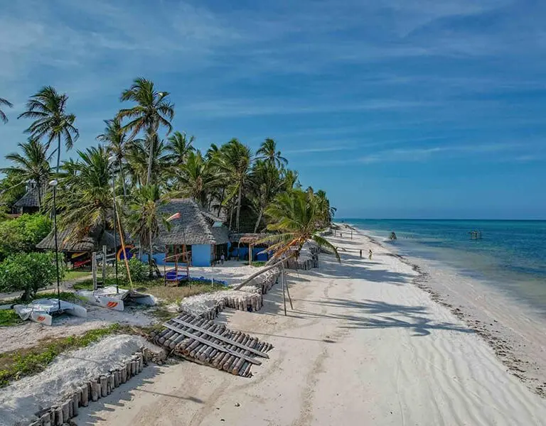 The Water Club has all you need to enjoy the beach and water-based activities. 
