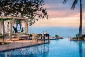 Bumi Hills’s blockbuster is its gorgeous infinity pool.