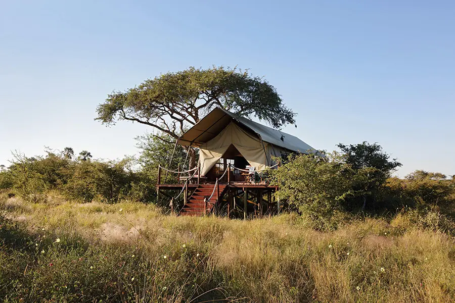 camp-kalahari-exterior