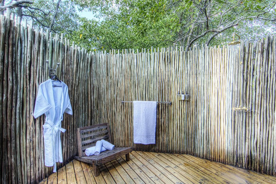 camp-okuti-outdoor-shower