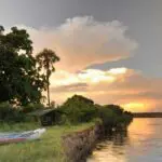 Explore en canoa.