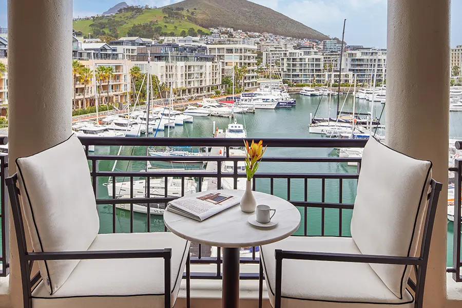 cape-grace-va-waterfront-cape-town-junior-suite-balcony