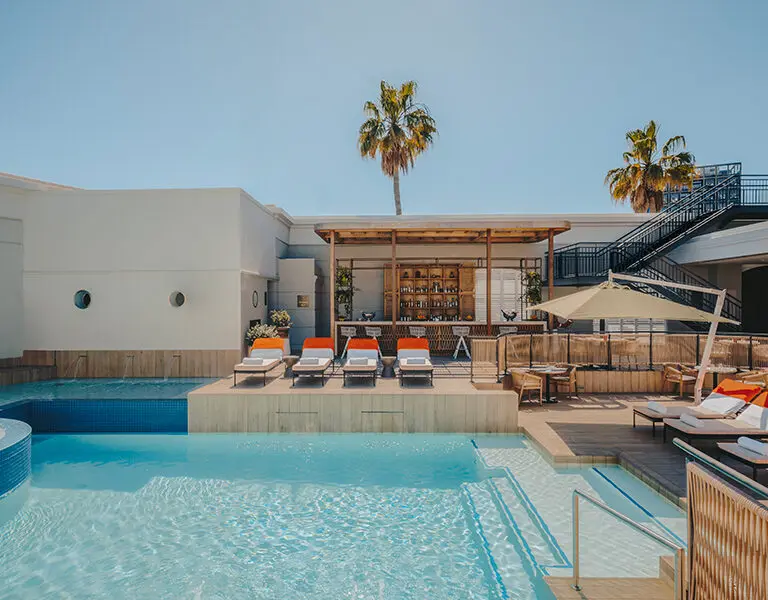 A relaxing spot next to the pool |Cape Grace Hotel.