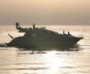 Spoil yourselves with cocktails & a sunset cruise, the best way to finish a Cape Town day!