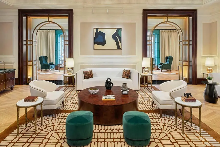 El gran vestíbulo del Hotel Cape Grace. 